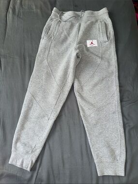 Jordan sweat Pants small
